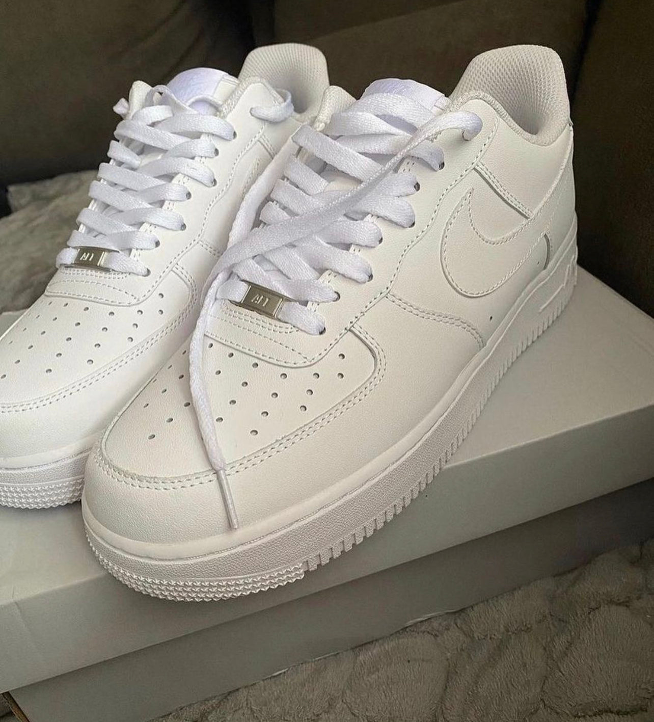 nike air force triple white