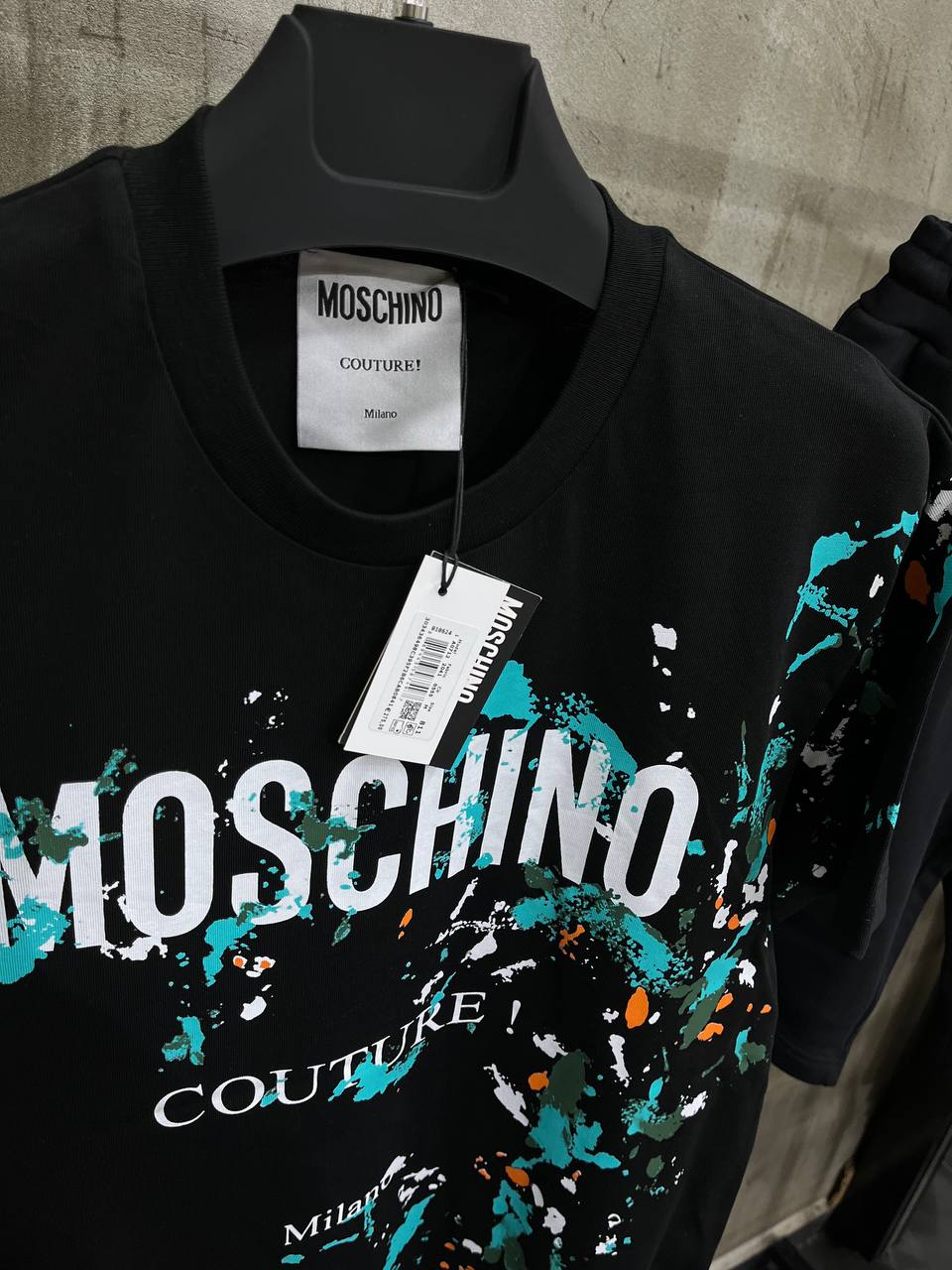 Completo moschino