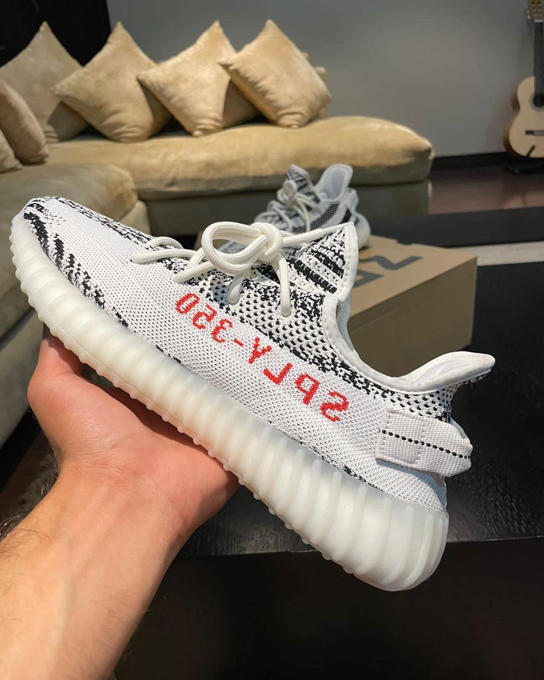 Yeezy 350 v2 zebra