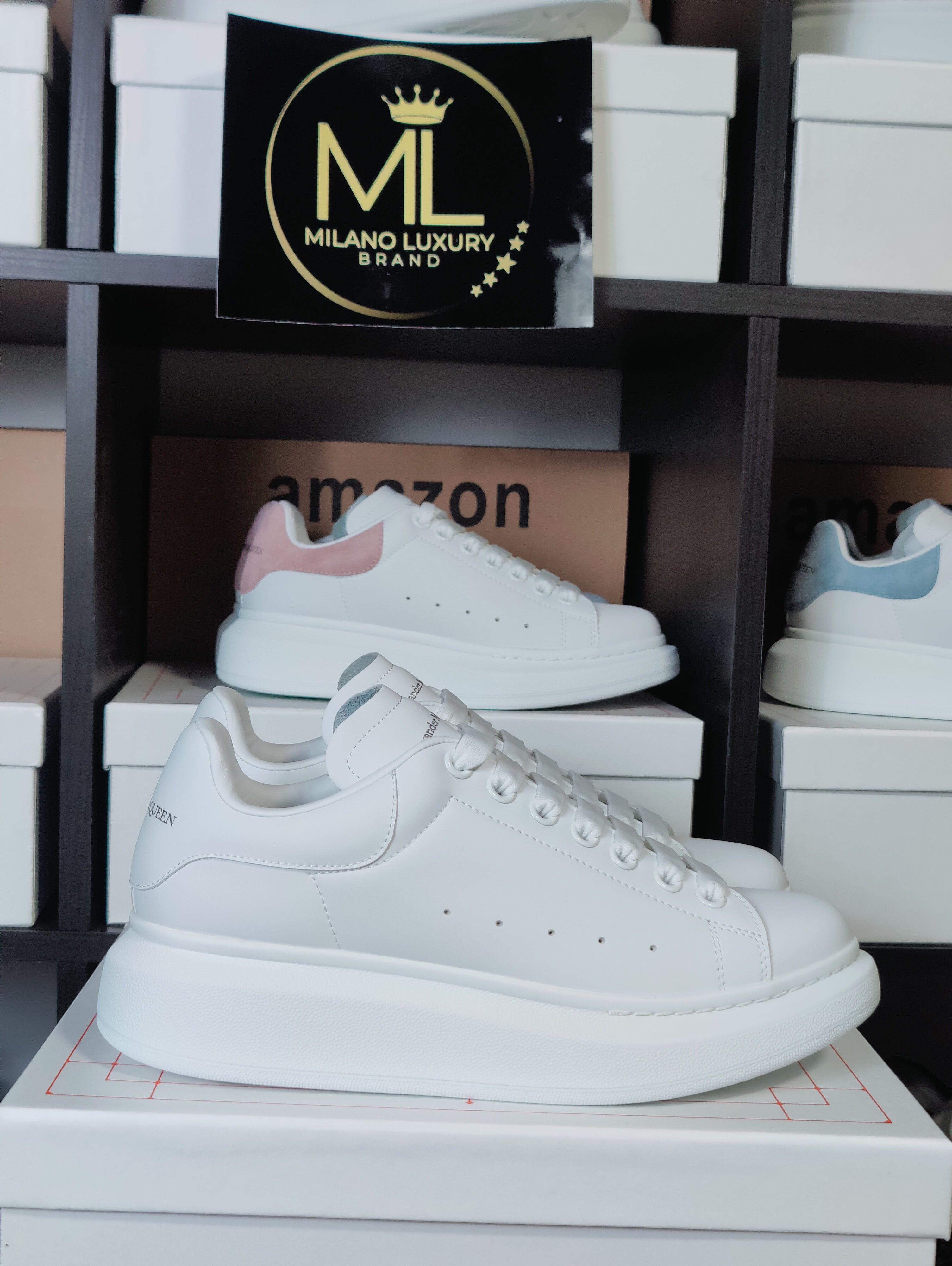 5 Alexander McQueen TOTAL WHITE MILANO LUXURY BRAND