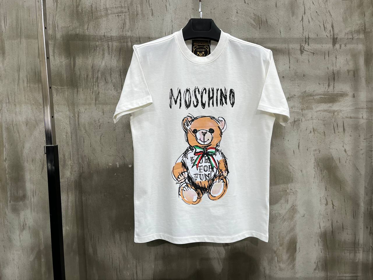 T-shirt moschino