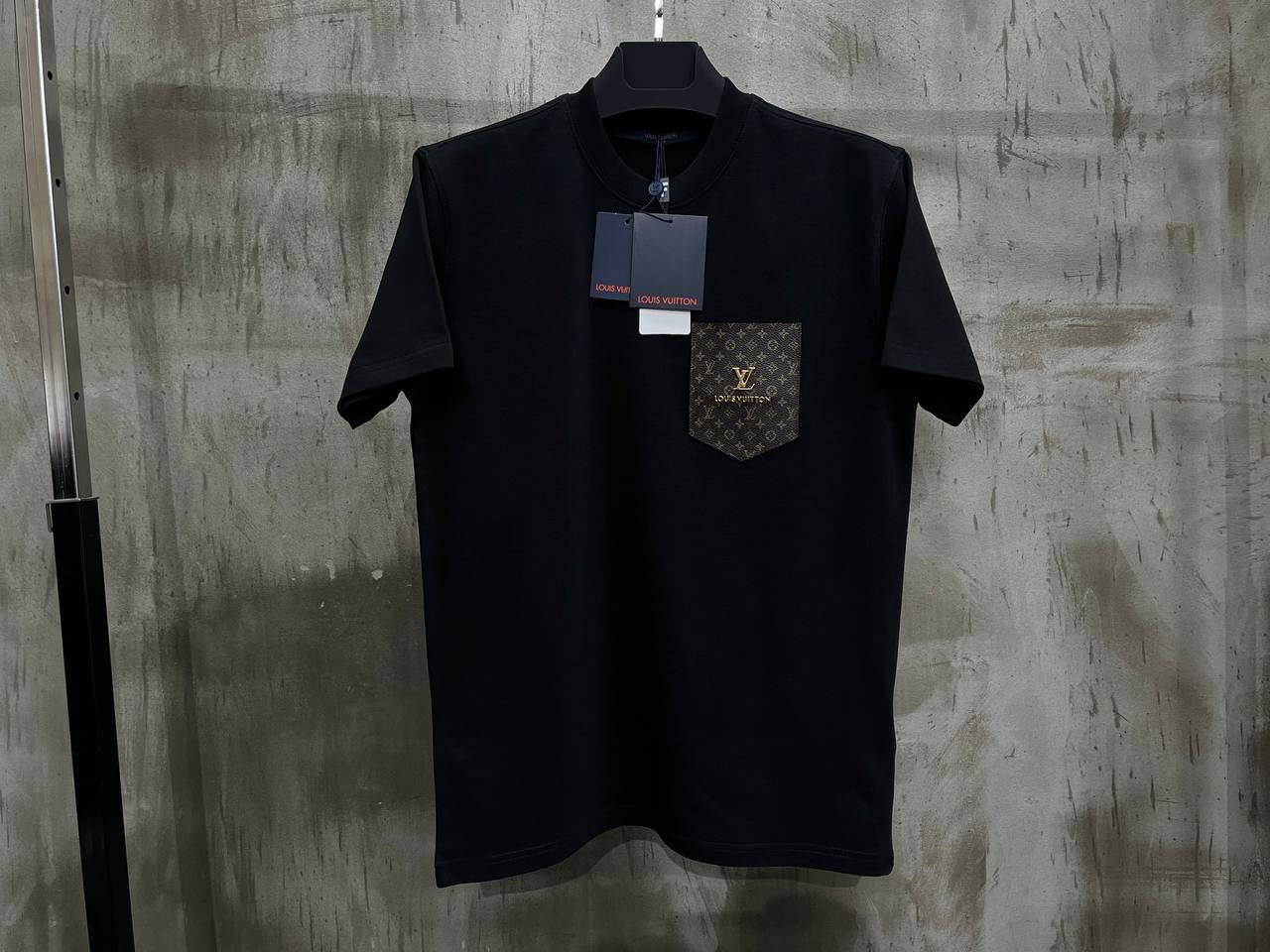 T-shirt Louis Vuitton